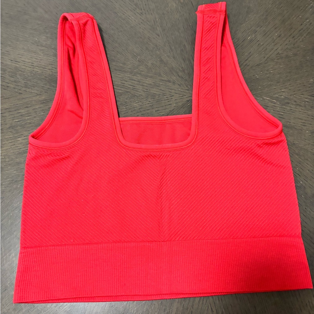 4 sports bras - all XS - Picture 12 of 13